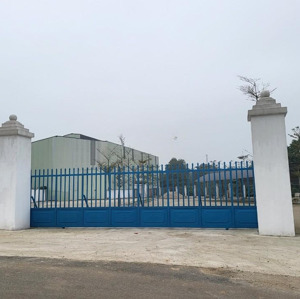 chuyển nhượng đất 3300m2 có sẵn 600m2 nhà xưởng mới dành cho doanh nghiệp sản xuất, đầu tư.