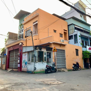 căn góc 2 mặt tiền trần hữu trang, p11, phú nhuận. chỉ 7,5 tỷ