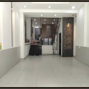 cho thuê rẻ nguyên căn 4 x 15m, 1 trệt 3 lầu, cxđt, q3, tp. hcm