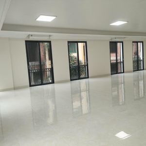 cho thuê mặt bằng làm văn phòng công ty chỉ nhỉnh 90k/m2 . phù hợp dược, mỹ phẩm, nội thất...vv