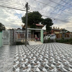 bán nhà mặt phố bình hòa, 2,69 tỷ, 274 m2, giá cực chất