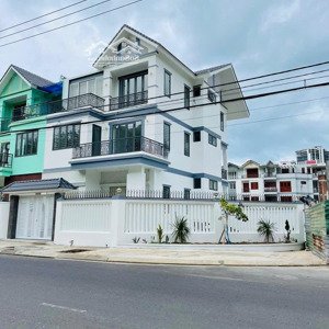 cho thuê biệt thự đẹp để ở gia đình hoặc làm văn phòng mặt đường ngô văn sở ngay bãi biển nha trang