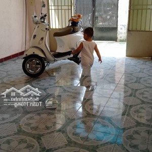 nhà rộng trương thị hoa, 5mx25m, 2 phòng ngủ riêng, hẻm xe hơi, giá 6tr