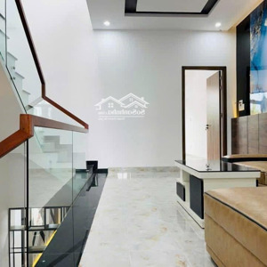 bán nhà 3 tầng hướng đông nam đường thanh lương 16 - full nội thất công năng đầy đủ