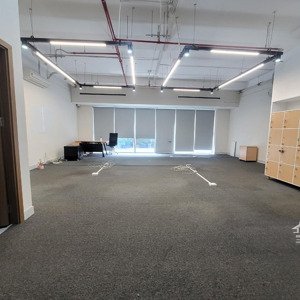 cho thuê shop sarimi, sarina, sarica - 3 tầng - 240m2 - 90 triệu - hoàn thiện đẹp, vị trí trung tâm