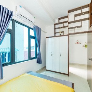 căn hộ 1k 1n tại cầu giấy - vị trí trung tâm - ban công cửa sổ thoáng - gần chợ nhà xanh, mai dịch