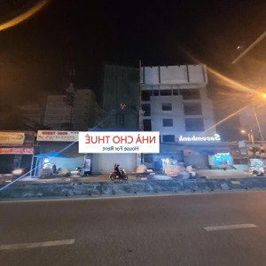 cho thuê nhà mặt tiền hà huy giáp, p. thạnh lộc, 170m2, 5 tầng, 85 triệu