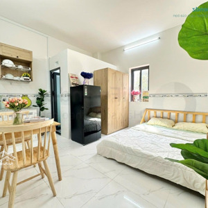 cho thuê phòng trọ giá rẻ sinh viên trang bị full nội thất ngay ngã tư thủ đức, lê văn việt