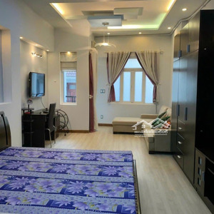 cho thuê nhà nguyên căn quận 3, 4.2x12m, 3 phòng ngủ, nội thất đầy đủ, kd tự do