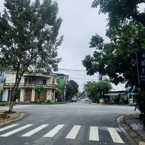 Chinh Chủ Cho Thuê Can Nhà 4 Tầng Tại Vincom Mt đường Phan đăng Lưu Giá Chỉ 1x/1 Tháng Qua Rẻ