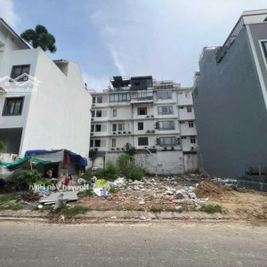 bán nền đất biệt thự rẻ nhất tt khu him lam kênh tẻ giá 34 tỷ, còn tlượng, 200m2. lh: 0913.050.053