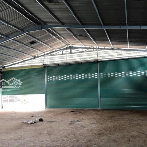 bán nhà mặt tiền kèm kho chỉ 6,5 tỉ
