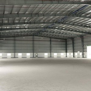 xưởng cho thuê tại kcn mp2, bến cát bình dương. dt xưởng 11200m2 giá thuê làm việc trực tiếp chủ đt