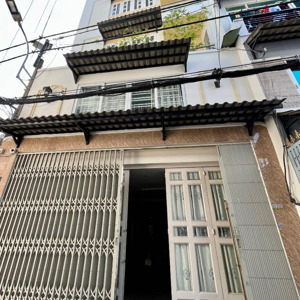 chính chủ cho thuê nhà nguyên căn 4 lầu hxh, tdt 180m2