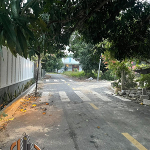 cần chốt nhanh nhà cam hải tây phía đầm giá tốt cuối năm, qua năm khả năng tăng lợi nhuận cao