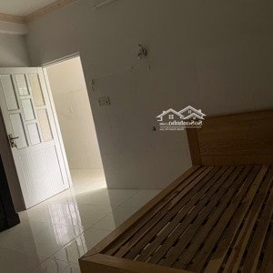 cho thuê nhà lô góc full nội thất 4pn tại lê thánh tông,tx phú mỹ, brvt đt: 0984464447