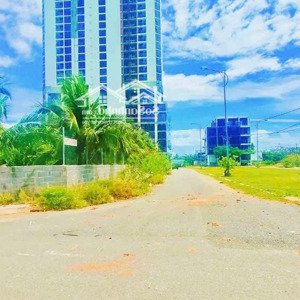 mặt nhựa xuân thủy, lấn biển vĩnh hoà - cách bến du thuyền: 50m