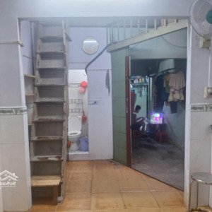 cho thuê nhà nguyên căn đường hồ thị kỷ, q10, dt 30m2