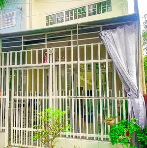 bán nhà riêng chính chủ 79,5m2