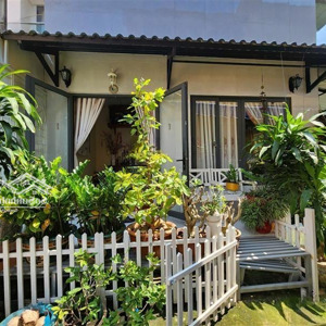 biệt thự - homestay ngay lê quang định 134m2 5pn hẻm xe hơi