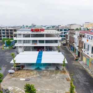 mình cần cho thuê cả nhà 54m2 3 tầng, tại chợ mới đình dù, văn lâm, hưng yên