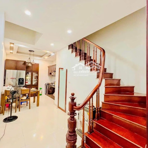 bán gấp căn hồ thị kỷ quận 10 ngay mặt tiền hai bên giá 2tỷ600tr lh 0766372521 xem nhà