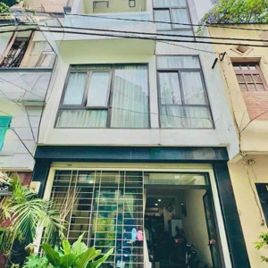 gấp. nhà 41m2. 1 trệt + 2 lầu. lê hồng phong, p2, q5. cho thuê 10tr. sổ sẵn hẻm ô tô