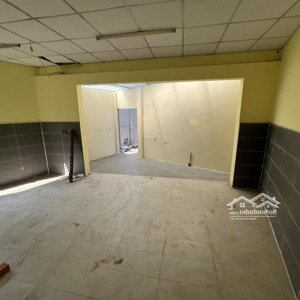 chính chủ cho thue mặt bằng kinh doanh 2 kha vạn cân ,phạm văn đồng siêu đỉnh