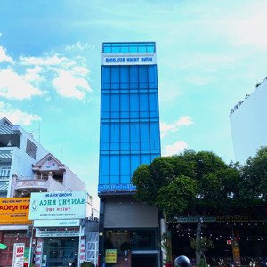 rất ngộp bank ngay nguyễn chí thanh-q10-4,5x25m(110m2)-xd:hầm+ 5 tầng giá 16 tỷ