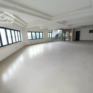 cho thuê nhà góc trần văn kiểu q.6 dt 9x17,5m 3.5 tấm hầm+ thang máy 60 triệu/tháng