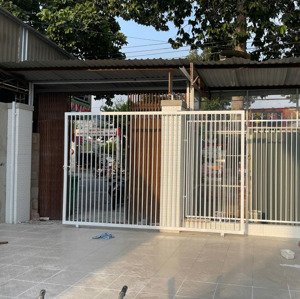 Cho Thuê 9m Ngang Mặt Tiền Lê Hồng Phong, Phú Hòa, Thủ Dầu Một, 12 Triệu, 100m2, Phù Hợp Bán Cà Phê