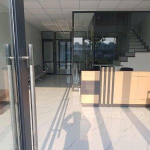 cho thuê vp mới tại đại lộ nam sông mã thanh hóa, 5 tầng có thang máy, giá thuê từ 4tr/tháng