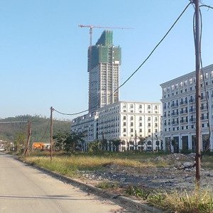 Cho Thuê 2.000 M2 đất Tại Trung Tâm Du Lịch Bãi Cháy Vị Trí Cực đẹp