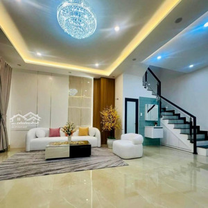 bán nhà 3 tầng mặt tiền đường cô bắc viên ngọc giữa lòng quận hải châu, tp. đà nẵng