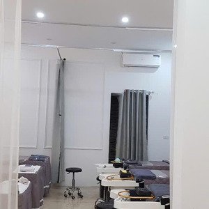 cho thuê cửa hàng ngọc lâm, long biên 100m, 15 tr/th
