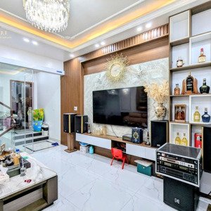bán nhà mặt ngõ ngô gia tự thông cát bi. 2 ô tô tránh nhau