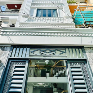bà hai cần bán nhà về quê sống đường nguyễn ngọc lộc, phường 14, quận 10.giá 4,12tỷ/73,5m2(4,9x15m)