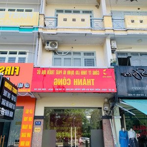 cho thuê nhà mặt tiền 4 tầng phạm văn đồng ngay cầu gò dưa tiện làm vp công ty giá 20tr