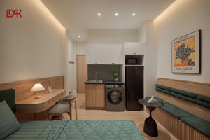 studio cửa sổ trời, full nội thất, máy giặt riêng, gần bờ kè, công viên lê văn tám, chợ tân định q1