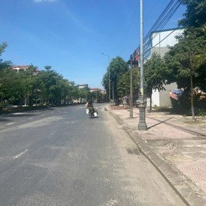 cần bán căn nhà 3 tầng đất đấu giá mặt ql1a xuân ổ b, võ cường, tp bn. giá chỉ 1x tỷ