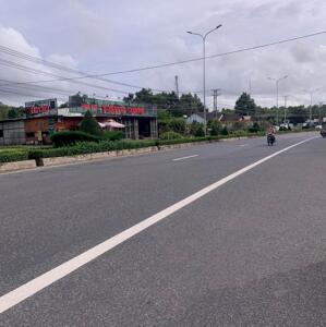 Bán đất mặt tiền đường DT47 diện tích 1176m2,sẵn thổ cư xã Dương Tơ,Phú Quốc