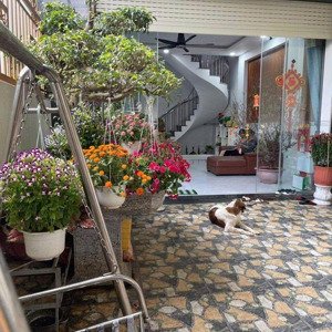 cho thuê nhà 1 trệt 1 lầu. dts: 170 m2. ngang 5m. đường gs18, phường dĩ an, tp dĩ an, bình dương