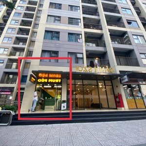 cho thuê shop mặt sảnh toà nhà căn hộ kinh doanh trà sữa, chè, coffee mang đi tại vinhomes quận 9