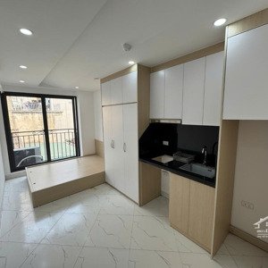cho thuê studio xây mới phố thụy khuê - full đồ - siêu thoáng - oto đỗ - nhỏ xinh - pccc bảo đảm