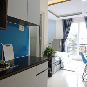 khai trương căn hộ mới 100% ban công lớn , full nt giá chỉ 6tr5 tại phùng văn cung , phú nhuận