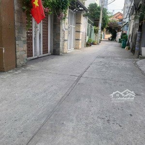 bán đất trần bình trọng.143m2(10x14.3.mặt tiền 6m. hẻm1/ hiếm. giá tốt nhất quận bình thạnh.sổ đẹp