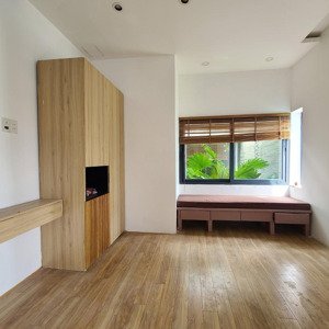 hiếm có. nhà cực đẹp mt nguyễn nguyễn thọ - dt: 170m2. dòng tiền đang cho thuê 50tr/tháng