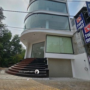chính chủ cho thuê nhà góc 2 mặt tiền 68 nguyễn an ninh, tp. dĩ an, bình dương, 0908140491