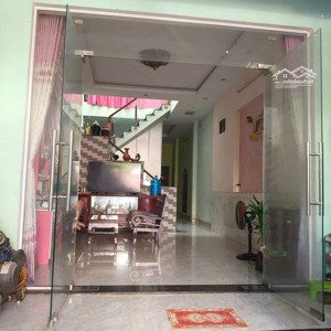 cho thuê nhà 4 x 23 , thới an, q12 , 10 tr