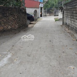 đất Rộng .sây Nhà Vươn.hoặc Sây Nhà Tro .tách Thửa Phân Lô đều được